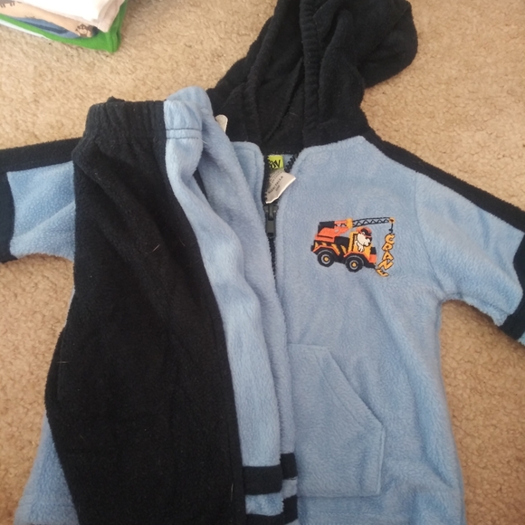 Boy clothes - Picture 4 of 15